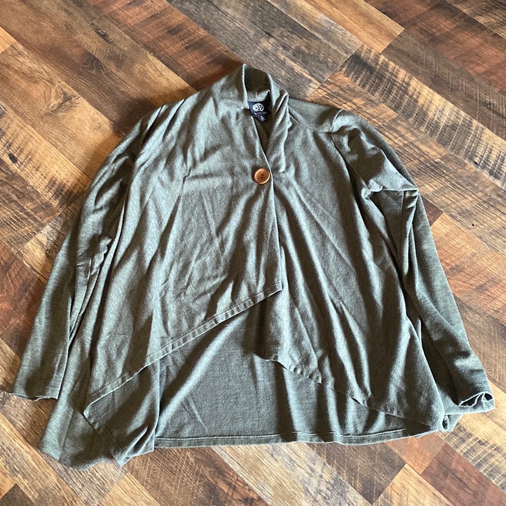 Bobeau cardigan size small